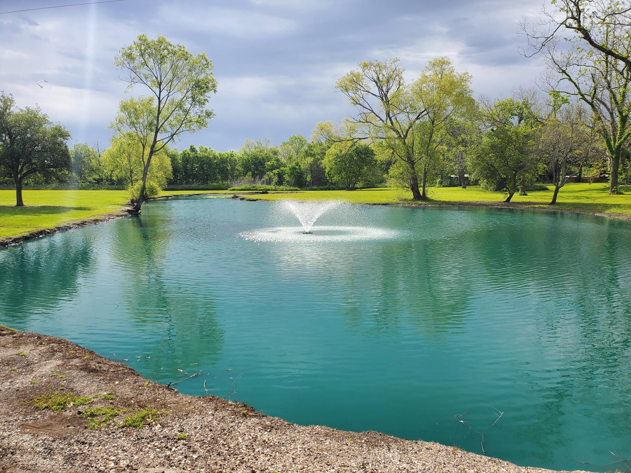 photo of Le Tulle Lake