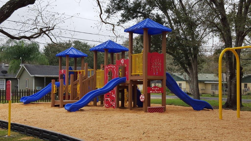 Highland Park Playground 1